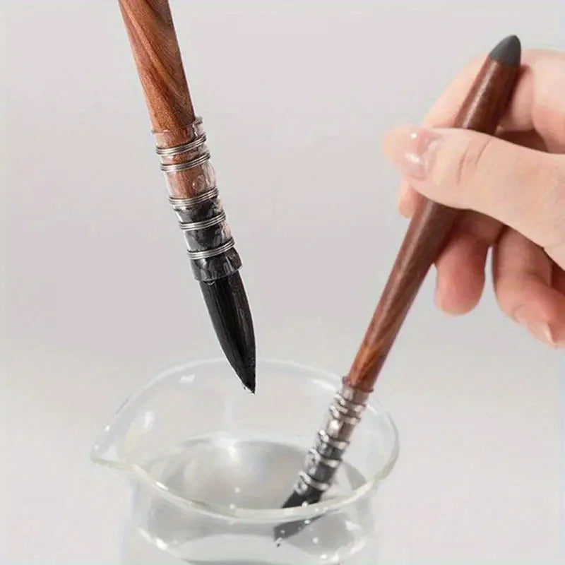 Aquareo – 2-in-1 Watercolor Art Brush