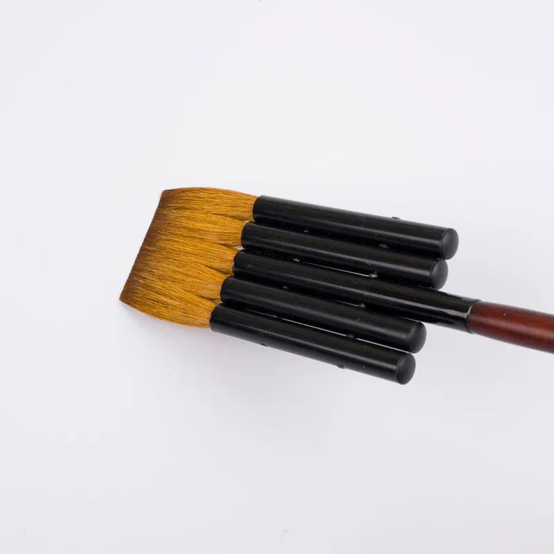 AquaMajestic – Brown Goat Hair Flat Watercolor Brush