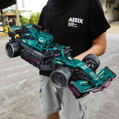 SpeedChamps – AMG F1 W14 Performance Car Building Set