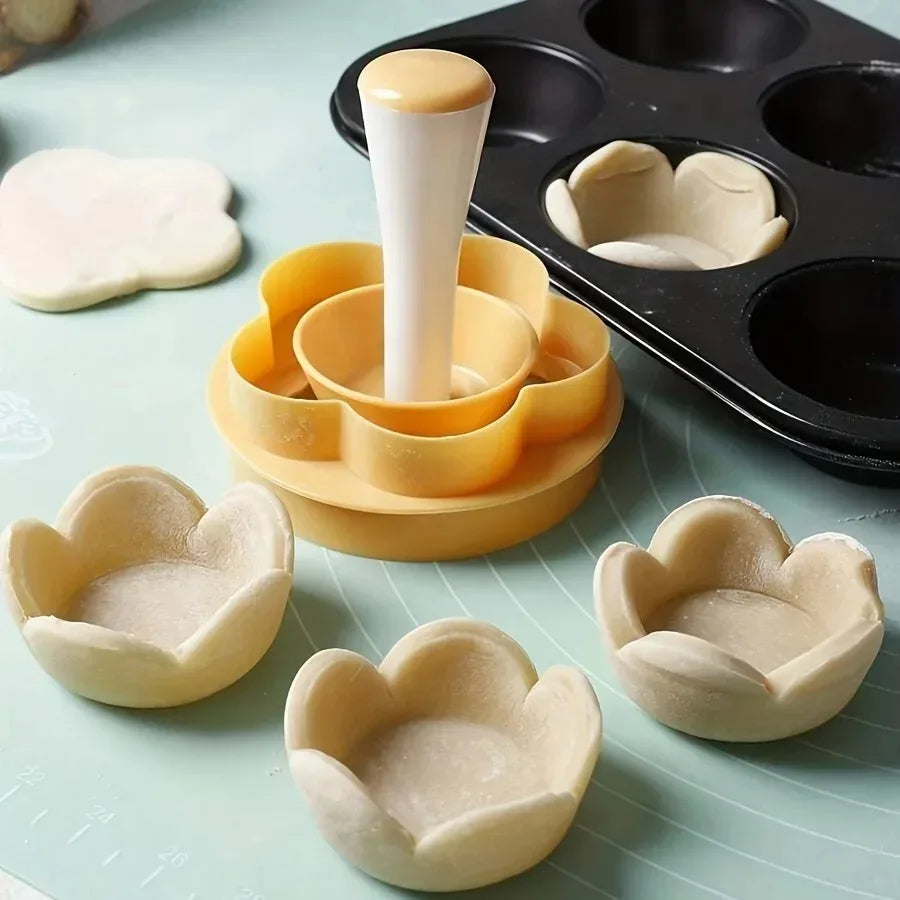 BakeFlow – Pastry Dough & Flower Cutter Set