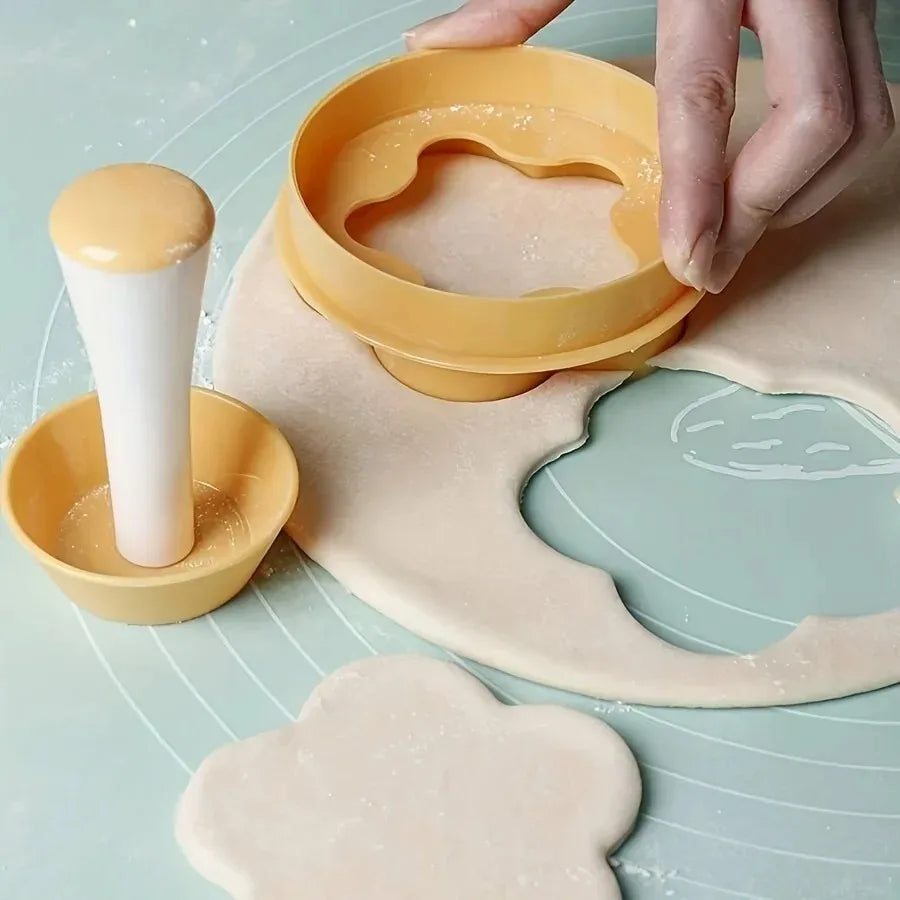 BakeFlow – Pastry Dough & Flower Cutter Set