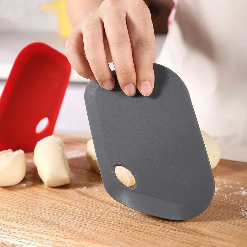 Mixello – Silicone Dough Scraper and Pastry Cutter