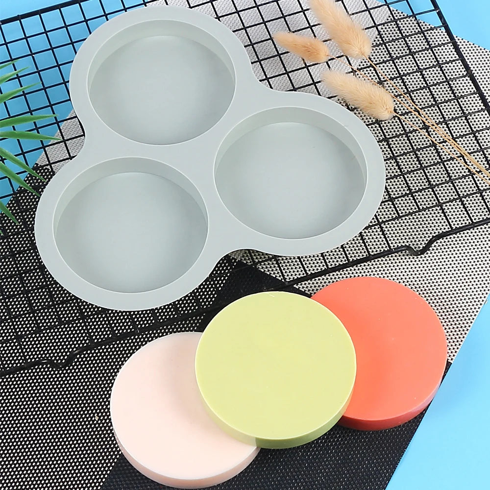 EggPro – 3-Cavity Silicone Egg Mold