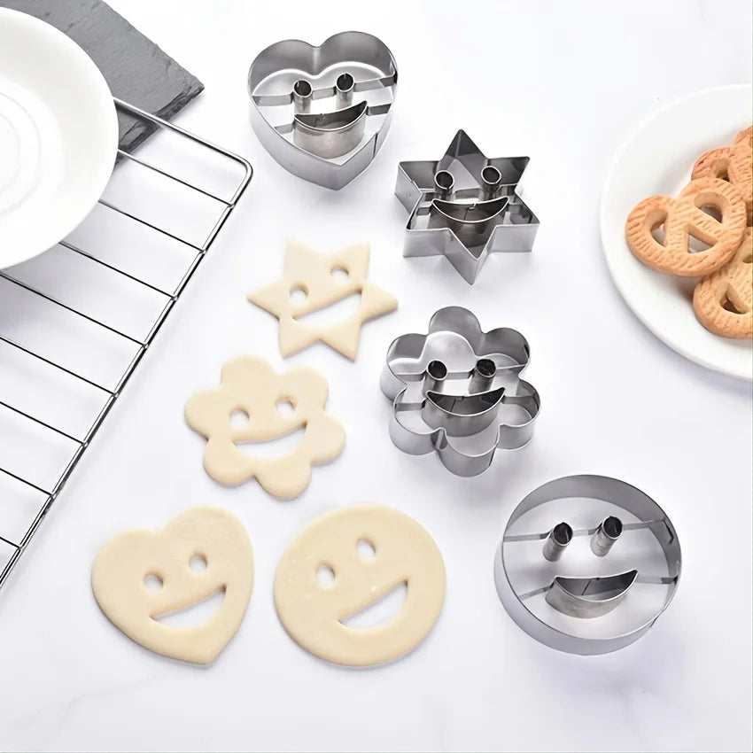 JoyWhisk – Stainless Steel Smile Cookie Cutter Set