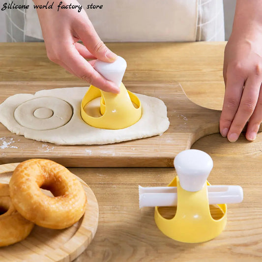 SweetMondo – Silicone Donut & Dessert Mold Set