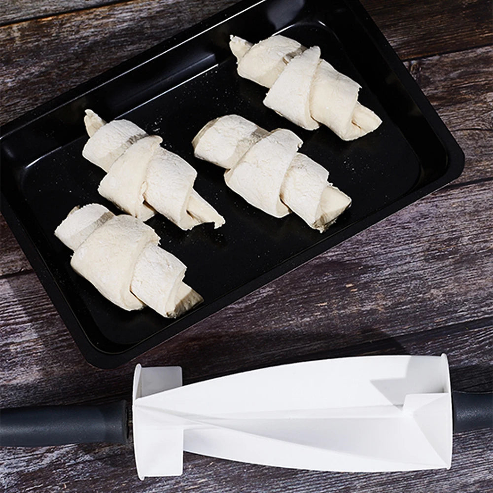 DoughGlide – Croissant &amp; Pastry Rolling Cutter