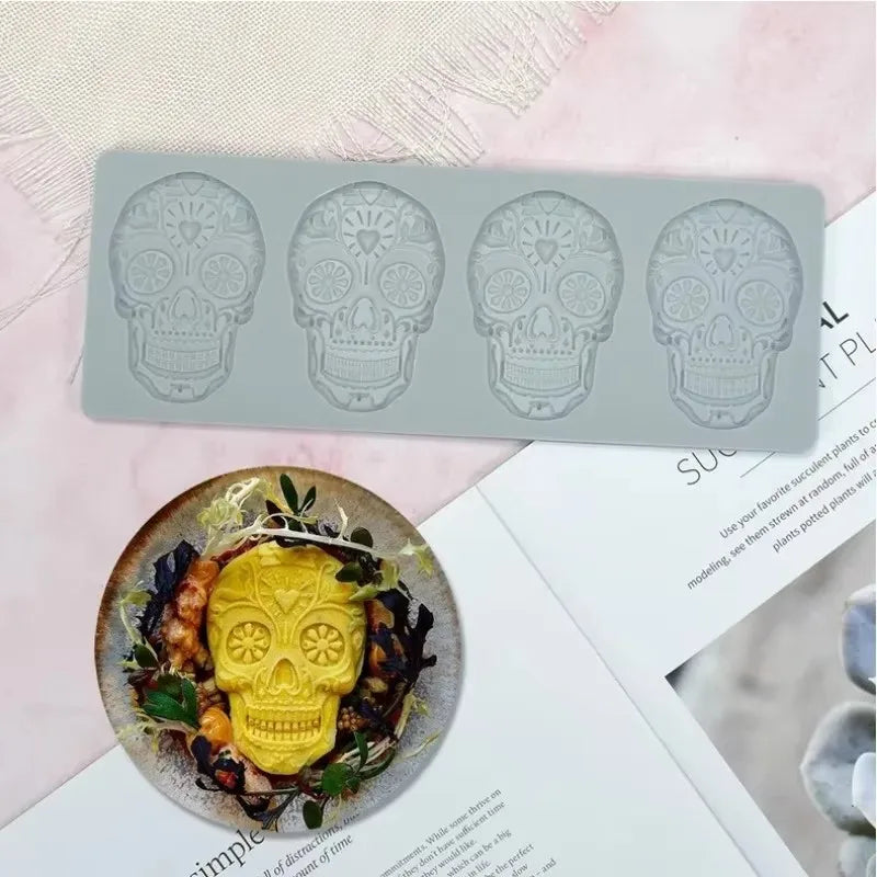 BoneCraze – Silicone Cake Mold Kit