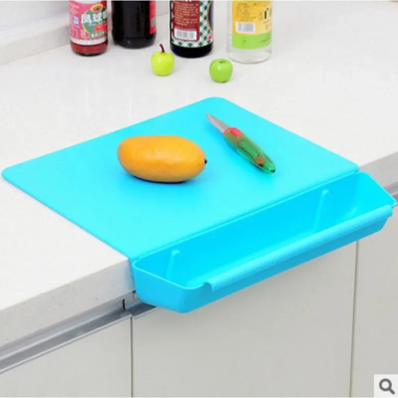 ChopStorea – 2-in-1 Cutting Board with Built-In Storage Tank